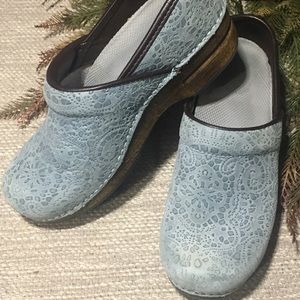 Elegant Blue Women's Clogs Size 38